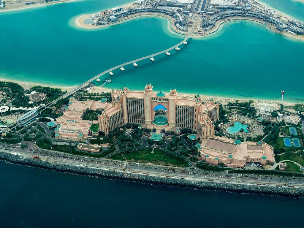 an image of world's famous hotel- atlantis: the palm which will clear your doubts about where to stay in dubai 