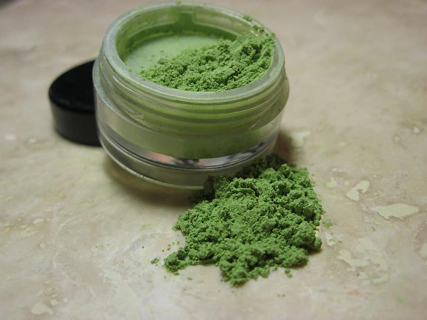 Green Cosmetics