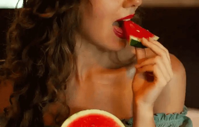 How to choose best and sweet Watermelon from many and unripe fruits