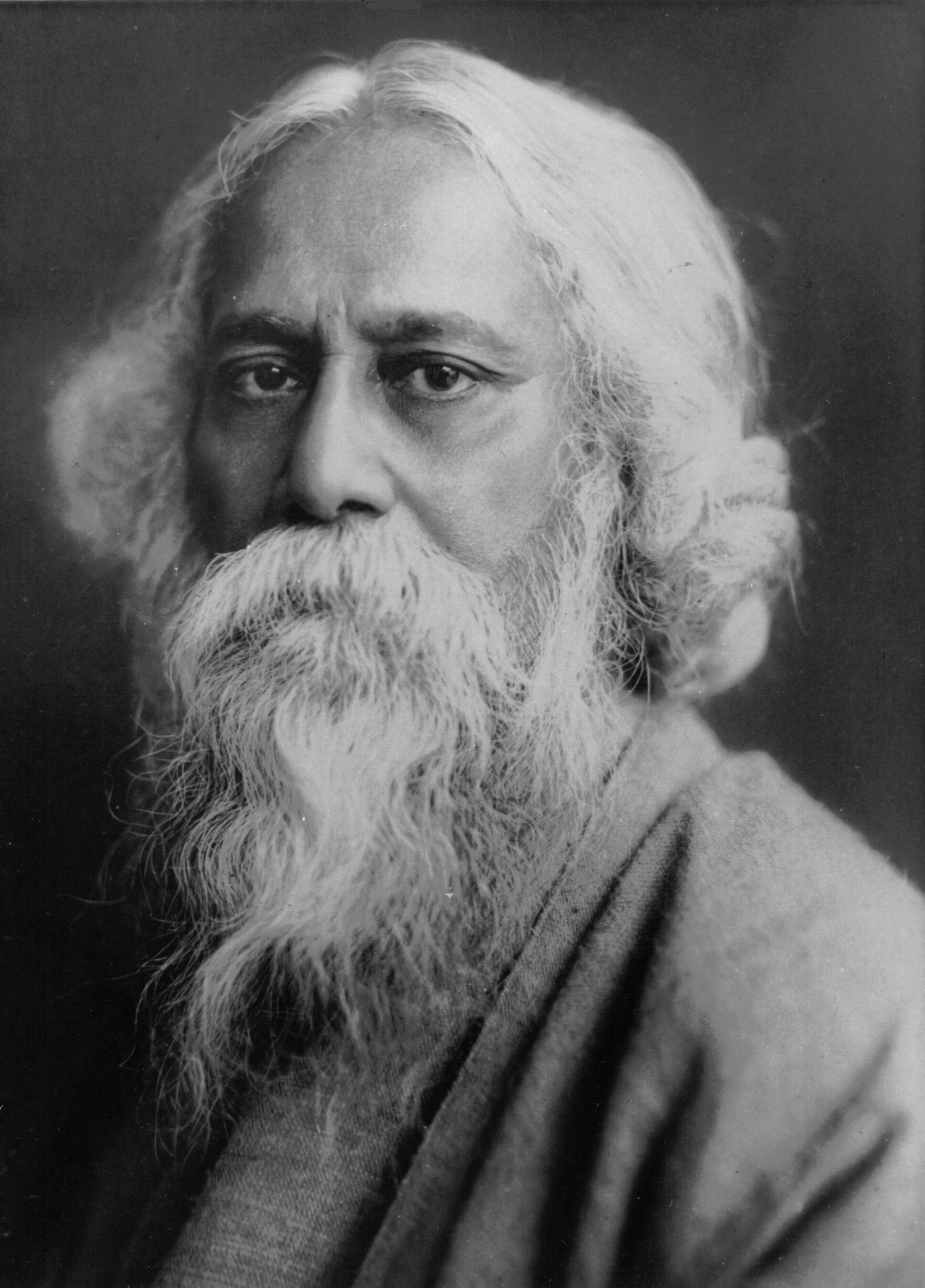 rabindranath tagore biography in 250 words