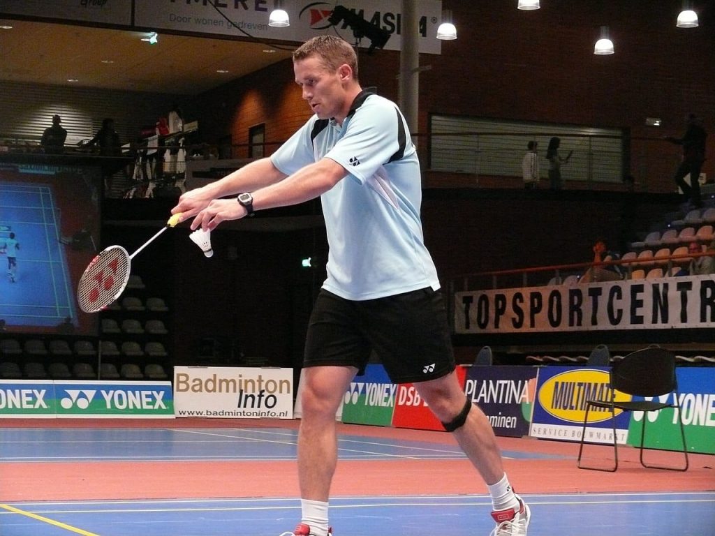 Rules of servicing in Badminton