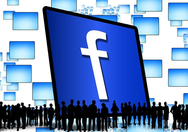way to earn money by using FACEBOOK