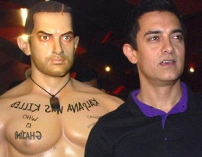aamir khan with his wax statue